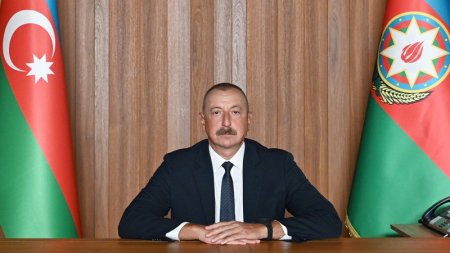 Prezident: "Bakı-Tbilisi-Qars dəmir yolunun fəaliyyəti bir çox ölkələr üçün cəlbedici olacaq"