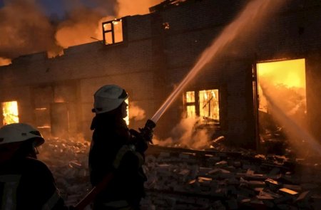 Rusiyada prokurorluq binası yandırıldı