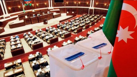 Deputatdan parlament seçkilərinin vaxtı ilə bağlı iddia